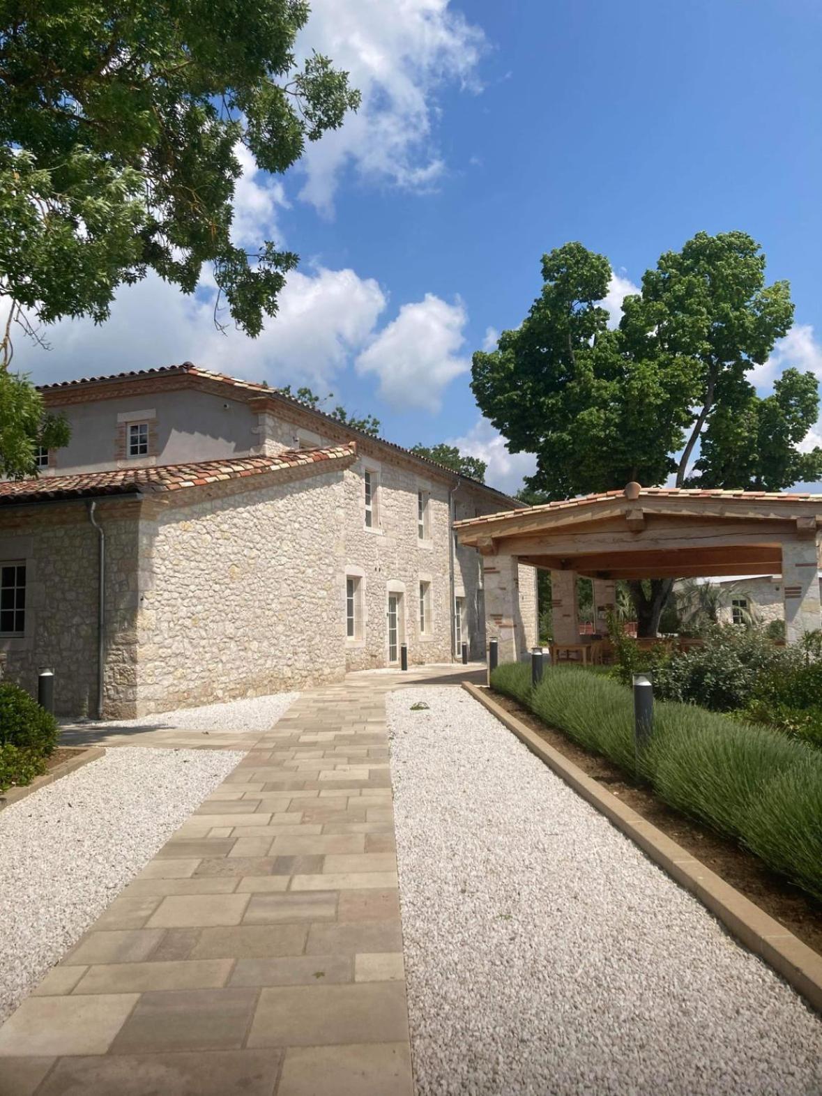 Chateau Lecusse - La Grande Roche - Hotel, Spa, Boutique & Restaurant Broze Exterior foto