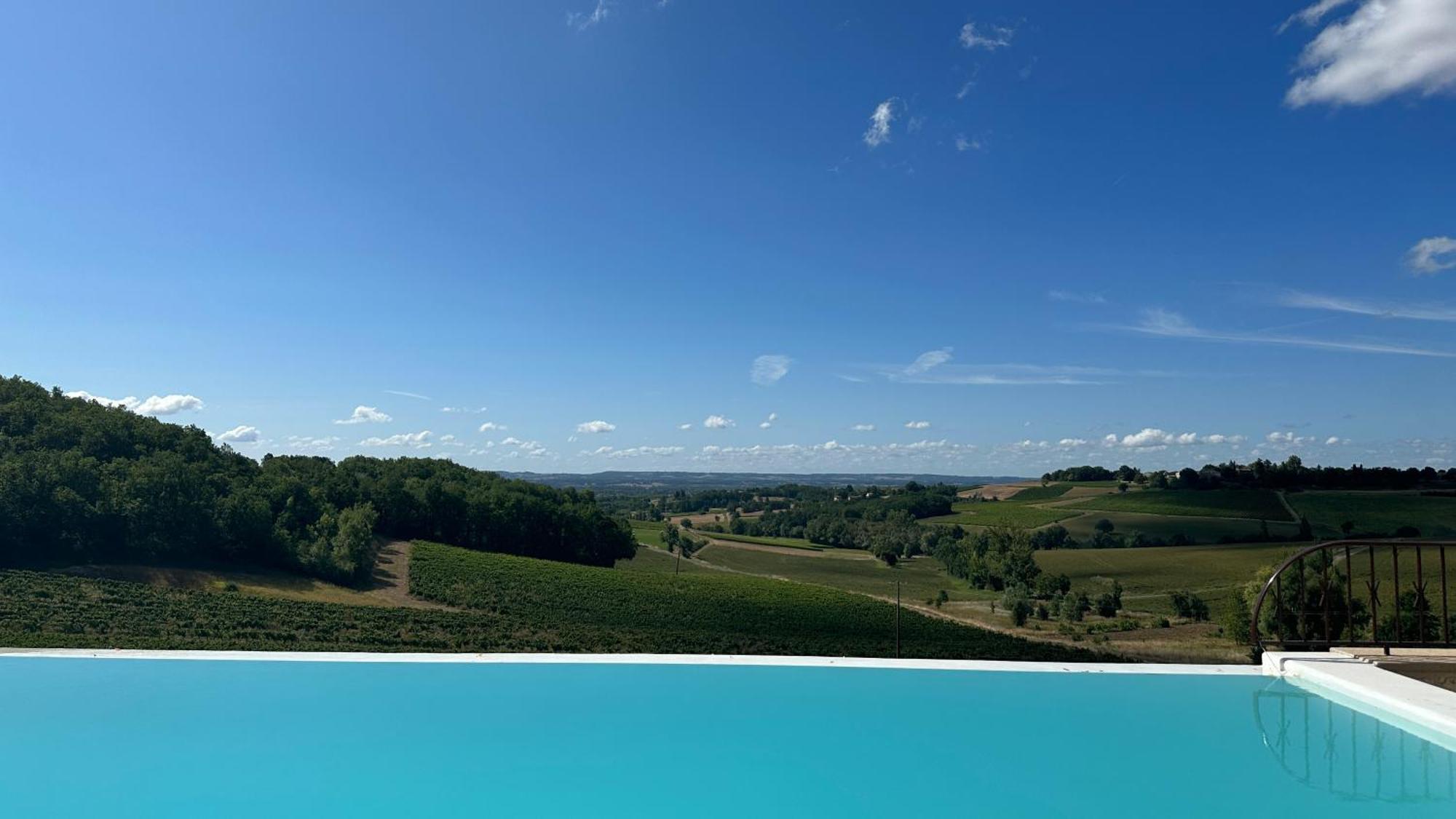 Chateau Lecusse - La Grande Roche - Hotel, Spa, Boutique & Restaurant Broze Exterior foto