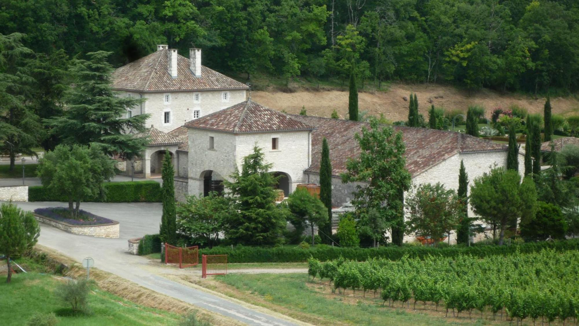 Chateau Lecusse - La Grande Roche - Hotel, Spa, Boutique & Restaurant Broze Exterior foto