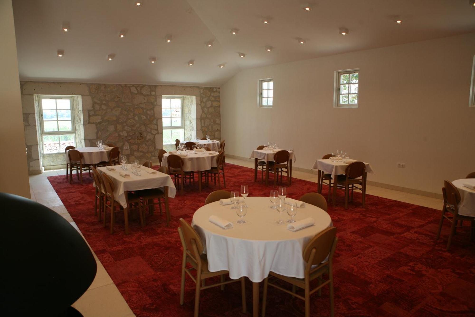 Chateau Lecusse - La Grande Roche - Hotel, Spa, Boutique & Restaurant Broze Exterior foto
